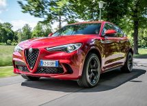 Alfa Romeo Stelvio Quadrifoglio 2020 test drive video