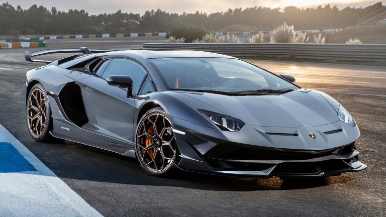 Lamborghini Aventador