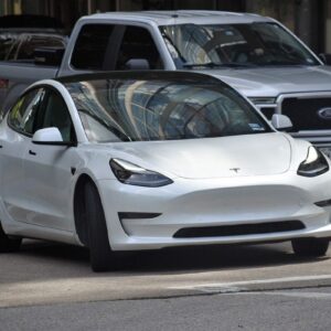 Noleggio auto a lungo termine ecologico con Tesla