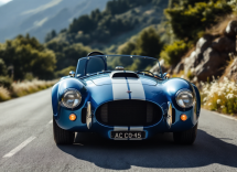 AC Cobra in esposizione, un'icona dell'auto sportiva